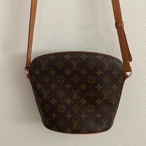 Authentic Louis Vuitton Crossbody Bag